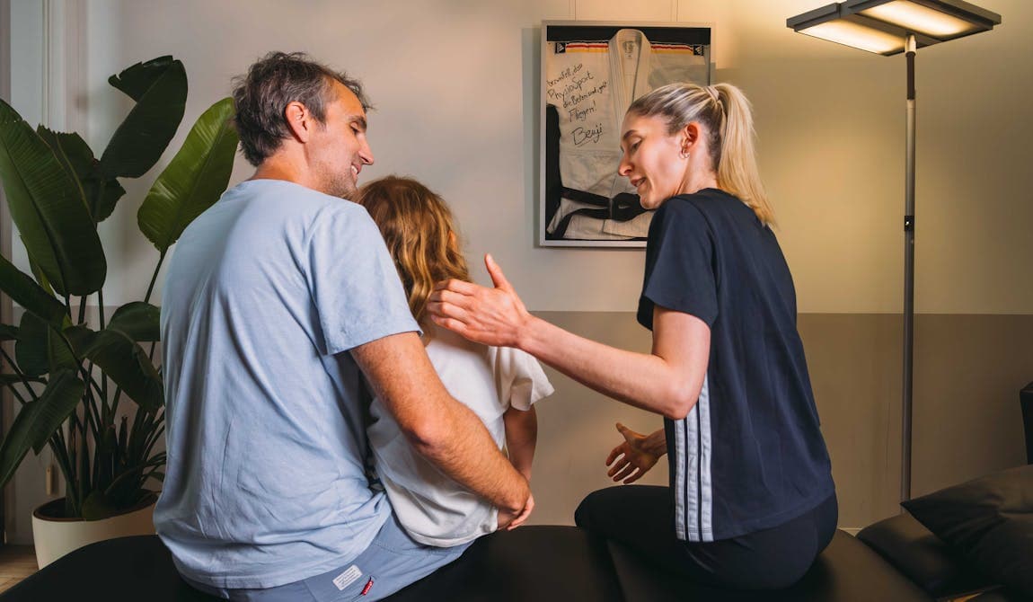 Osteopathie bei Kindern und Säuglingen in Köln mit Elternbegleitung bei PhysioSport Köln